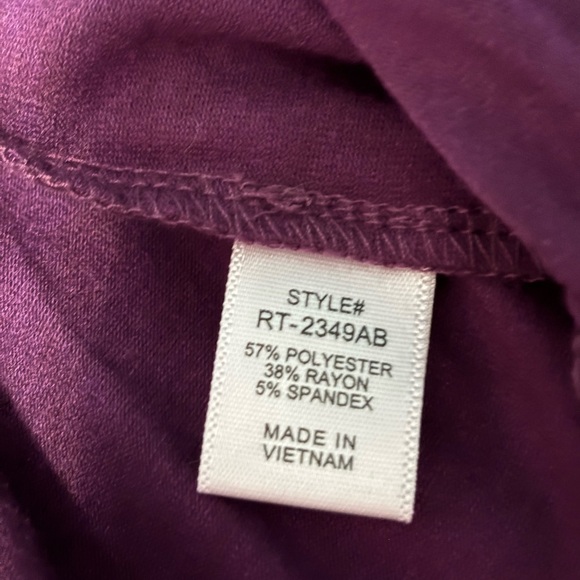 Zenana Dark Plum Henley Babydoll Long Sleeve Button Up Top Size Large - Picture 9 of 9